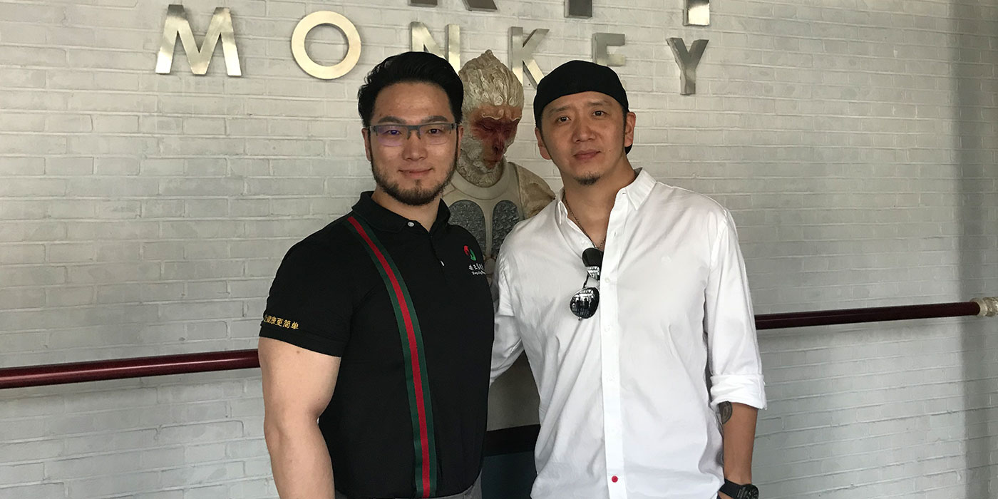 为歌手郝云做运动康复