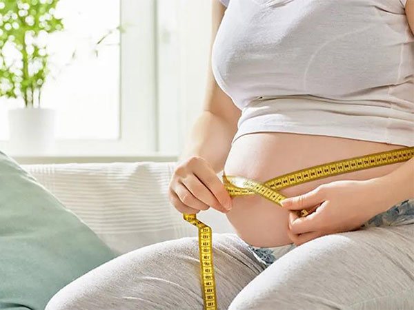 个人健身教练培训:女生转行做健身教练难吗?