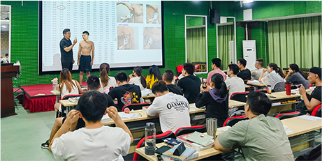 应该选择运动康复训练再选择培训学校?