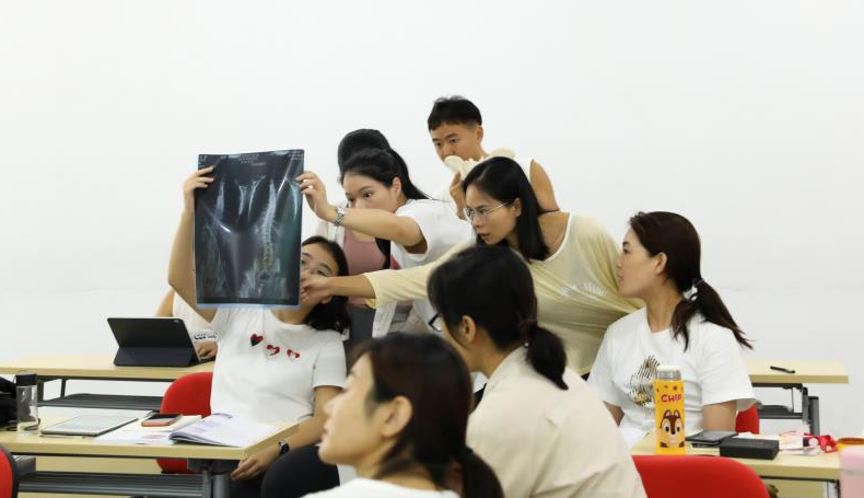 【21天孕产康复班】课程简介(图27) 【21天孕产康复班】课程简介(图27)